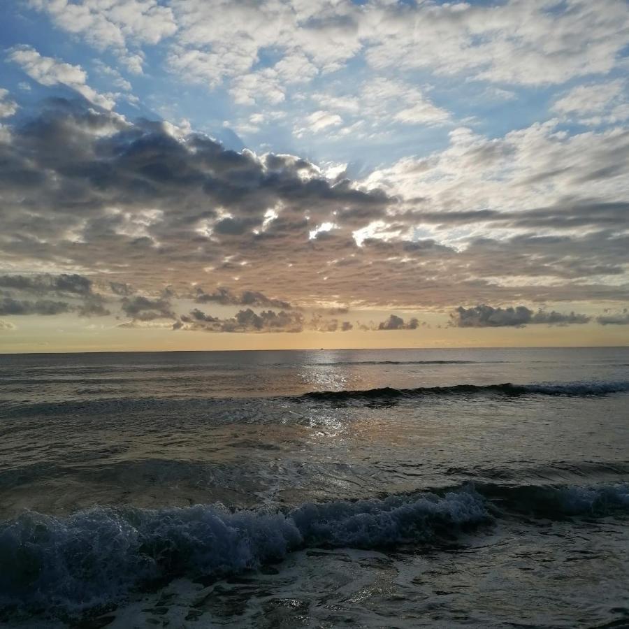 Апартаменти Un Rincon En El Mar Бельреґуарт Екстер'єр фото